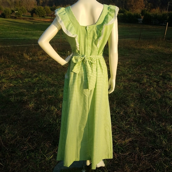 VTG Long Checkered Ruffle Dress 60's 70's 6 M - Picture 2 of 11